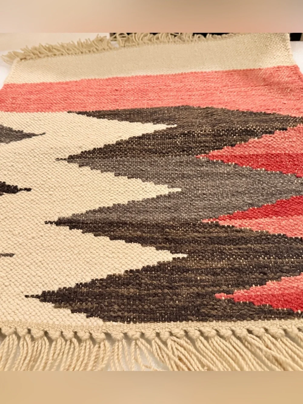 New Pottery Barn Andie Tribal Kilim Dhurrie Small Rug, Red/Black/White, Small